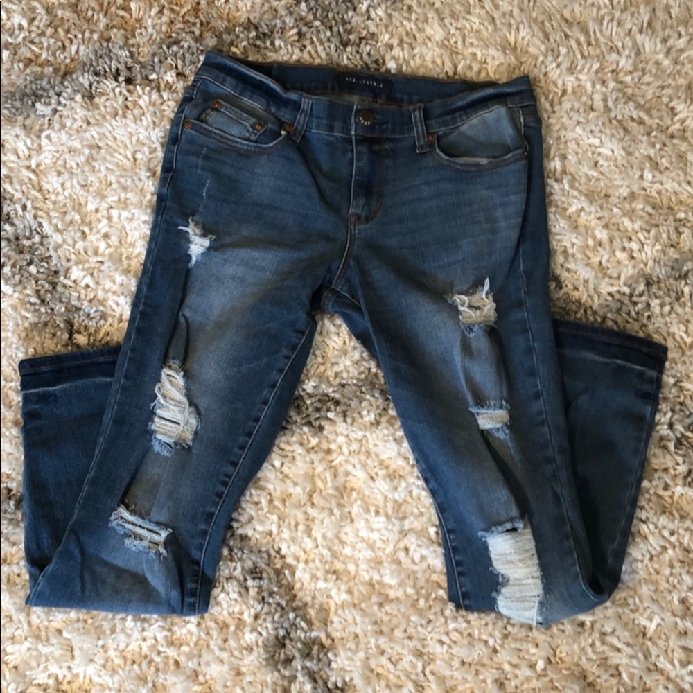 Aeropostale distressed low rise jeans